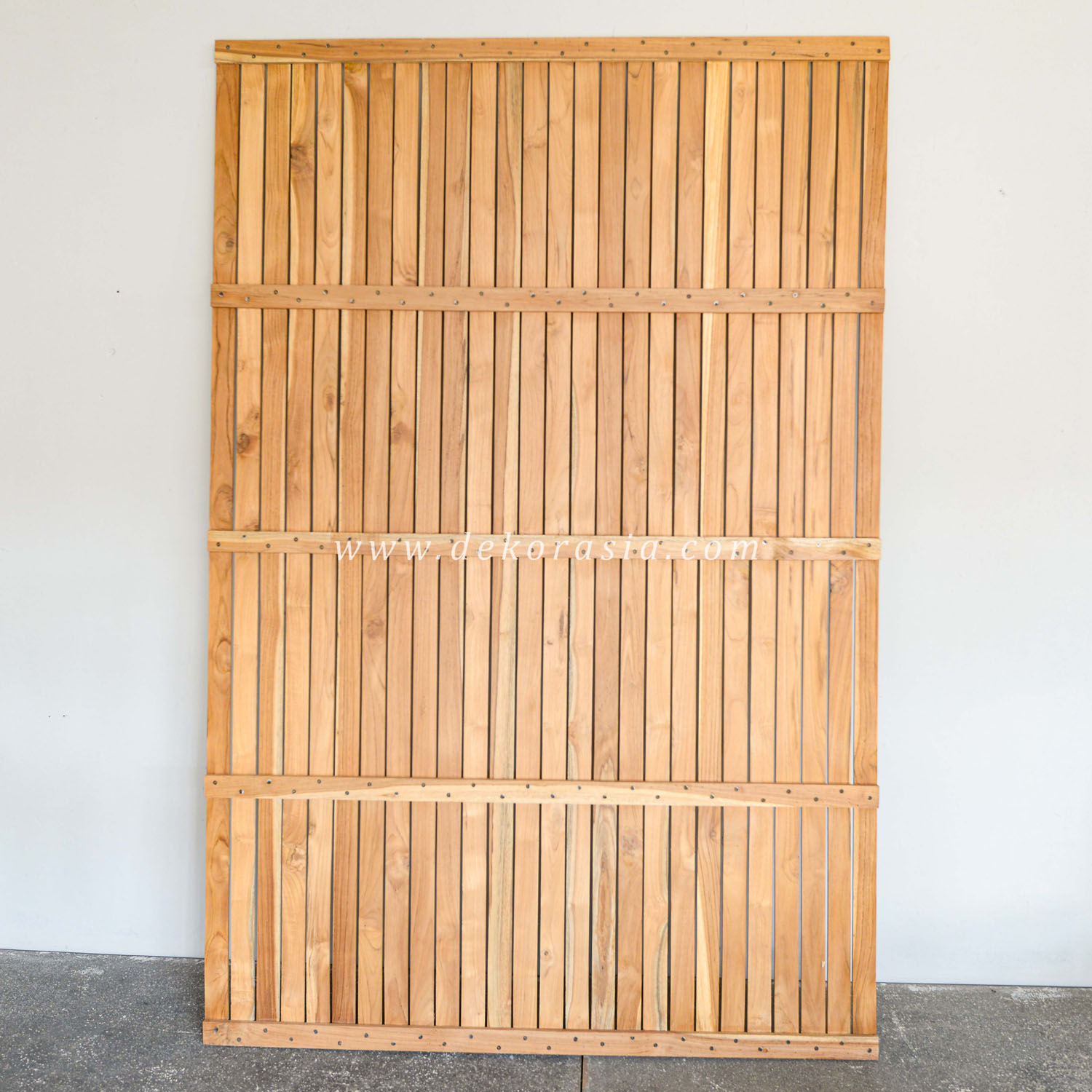 Wooden Screen