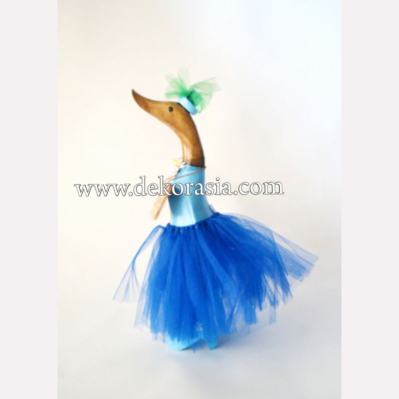 Barbie Style Blue | Bamboo Duck | Bamboo Duck Craft | Bamboo Root Craft
