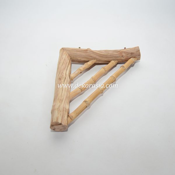 The Bird Perch is crafted from high-quality and sturdy Liana Wood, and Bamboo cendani roots - Image 2