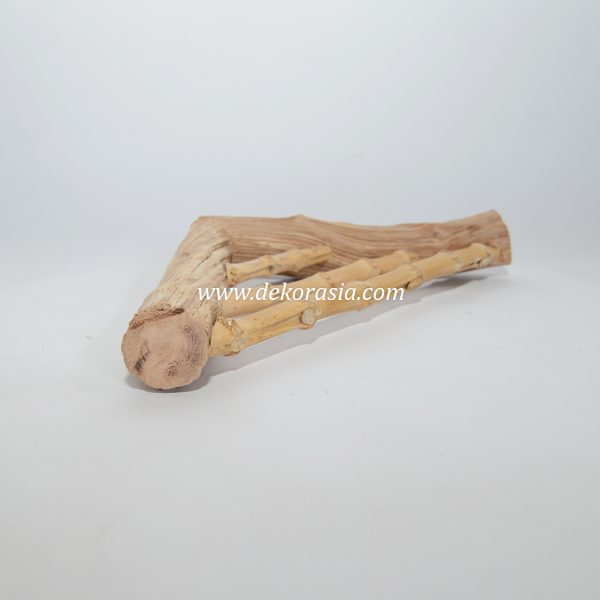 The Bird Perch is crafted from high-quality and sturdy Liana Wood, and Bamboo cendani roots - Image 5