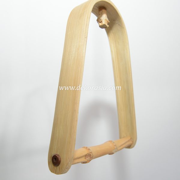 The Bird Perch is crafted from high-quality and sturdy bamboo, and Bamboo cendani