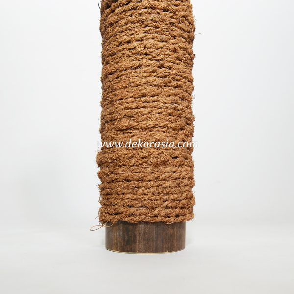 Organic Cat Scratching Post Coconut Fibre Rope and Bamboo Cendani Base - Image 2
