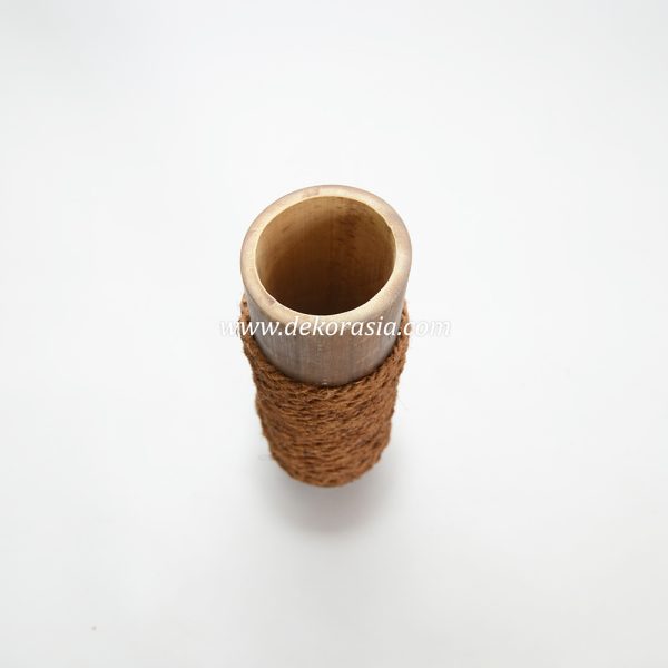 Organic Cat Scratching Post Coconut Fibre Rope and Bamboo Cendani Base - Image 5