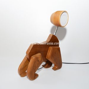Wooden standing lamp