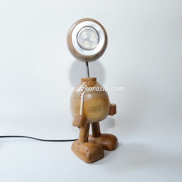 Wooden standing lamp