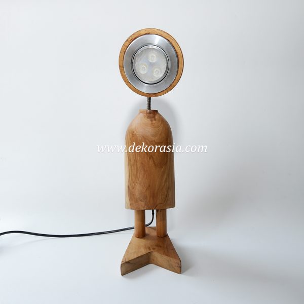 Wooden standing lamp