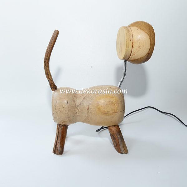 Wooden standing lamp