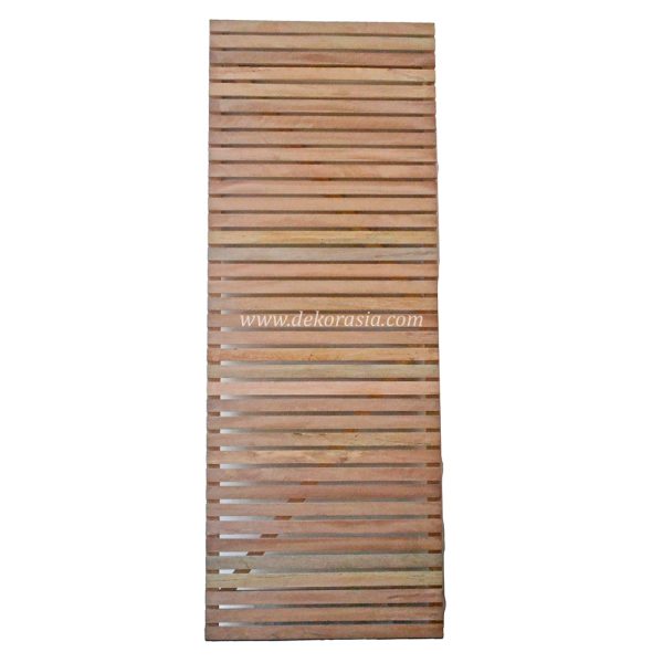 Vertical Horizontal Meranti