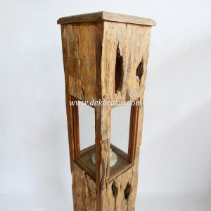 wood lamp